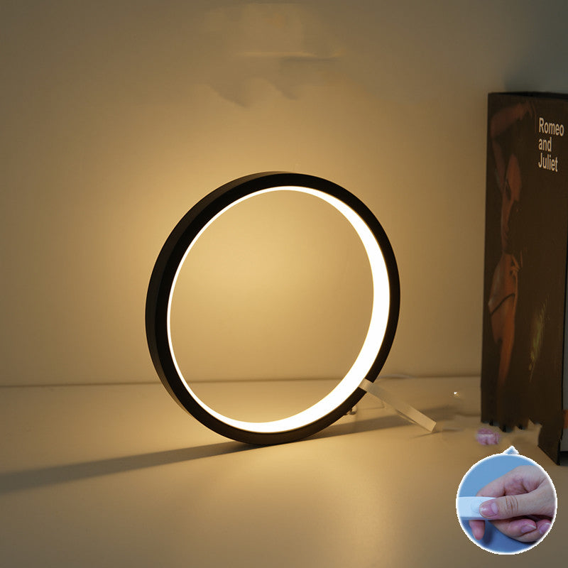 Simple And Multifunctional Night Light For Breast Feeding